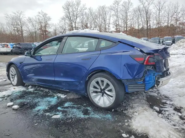 5YJ3E1EB3NF241333 2022 TESLA MODEL 3 - Image 2