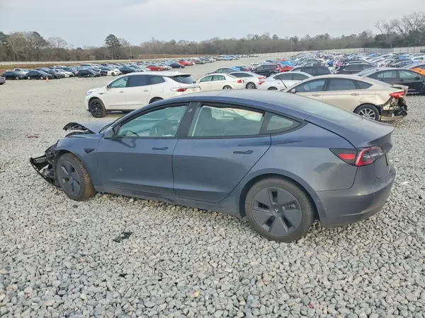 5YJ3E1EB3NF249321 2022 TESLA MODEL 3 - Image 2