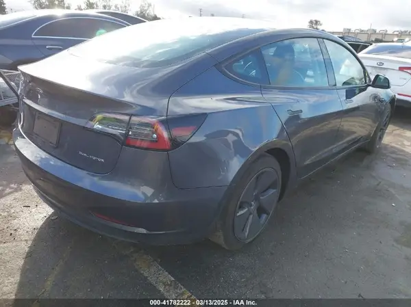 2022 TESLA MODEL 3 IAAI lot 41782222 auction photo 4