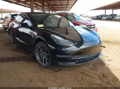 5YJ3E1EB3NF257077 2022 TESLA MODEL 3
