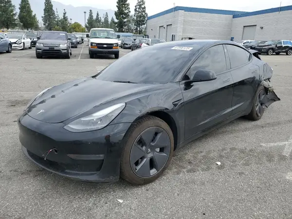 5YJ3E1EB3NF257774 2022 TESLA MODEL 3 - Image 1