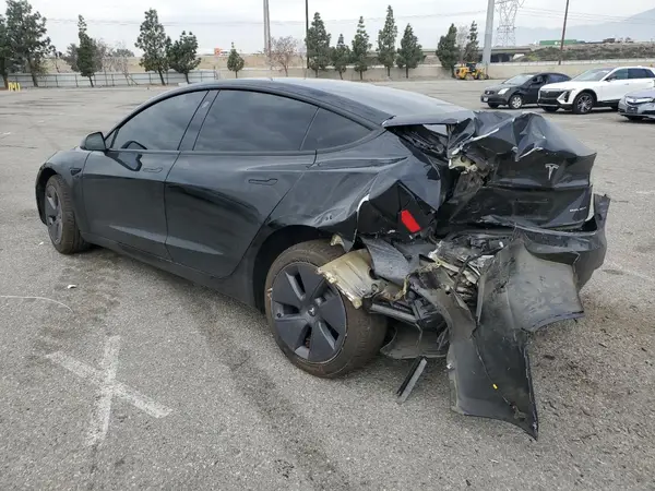 5YJ3E1EB3NF257774 2022 TESLA MODEL 3 - Image 2