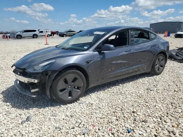 5YJ3E1EB3NF260450 2022 TESLA MODEL 3 - Image 1