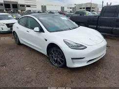 5YJ3E1EB3NF261016 2022 TESLA MODEL 3