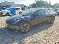 5YJ3E1EB3NF261906 2022 TESLA MODEL 3
