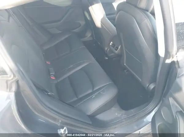 5YJ3E1EB3NF264532 2022 TESLA MODEL 3 - Image 8