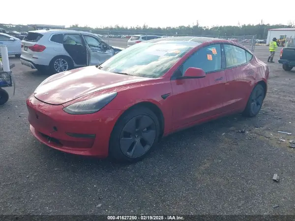 5YJ3E1EB3NF267172 2022 TESLA MODEL 3 - Image 2
