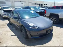 5YJ3E1EB3NF271903 2022 TESLA MODEL 3