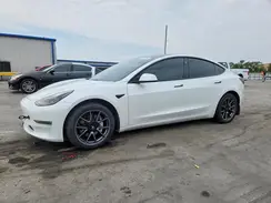 5YJ3E1EB3NF272968 2022 TESLA MODEL 3