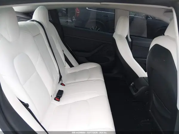 5YJ3E1EB3NF273229 2022 TESLA MODEL 3 - Image 8