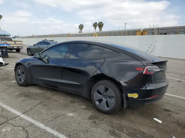 5YJ3E1EB3NF274221 2022 TESLA MODEL 3 - Image 2