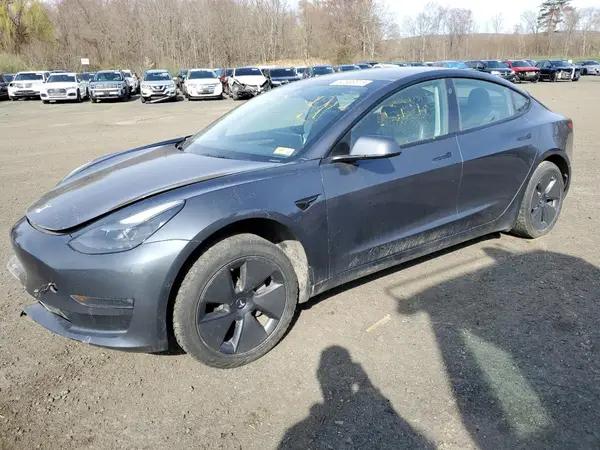 5YJ3E1EB3NF275515 2022 TESLA MODEL 3 - Image 1