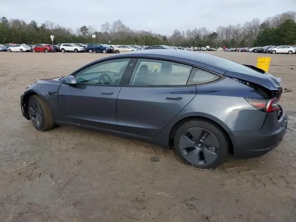 5YJ3E1EB3NF275997 2022 TESLA MODEL 3 - Image 2