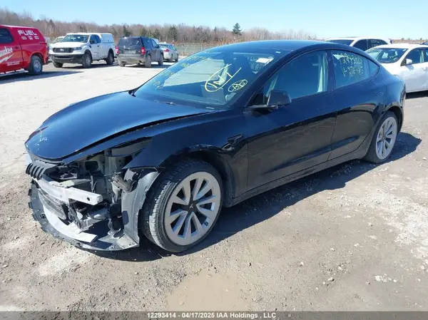 5YJ3E1EB3NF276485 2022 TESLA MODEL 3 - Image 2