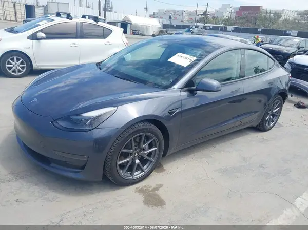 5YJ3E1EB3NF277815 2022 TESLA MODEL 3 - Image 2