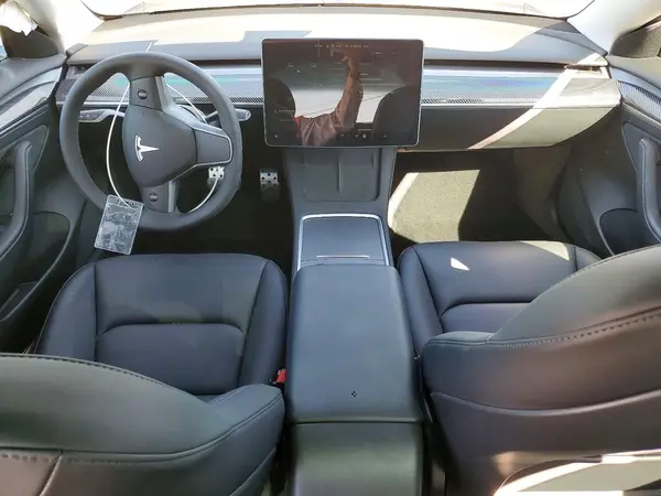 5YJ3E1EB3NF299393 2022 TESLA MODEL 3 - Image 8