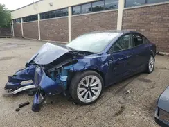 5YJ3E1EB3NF305113 2022 TESLA MODEL 3
