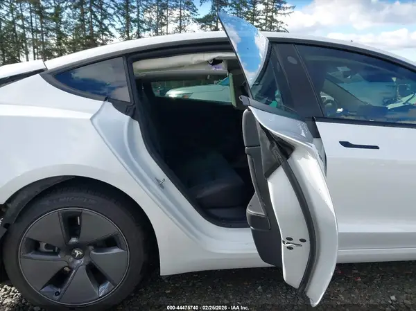5YJ3E1EB3NF307797 2022 TESLA MODEL 3 - Image 8