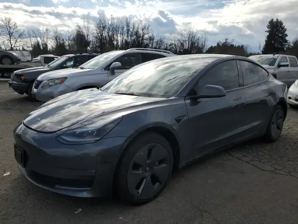 5YJ3E1EB3NF317486 2022 TESLA MODEL 3 - Image 1