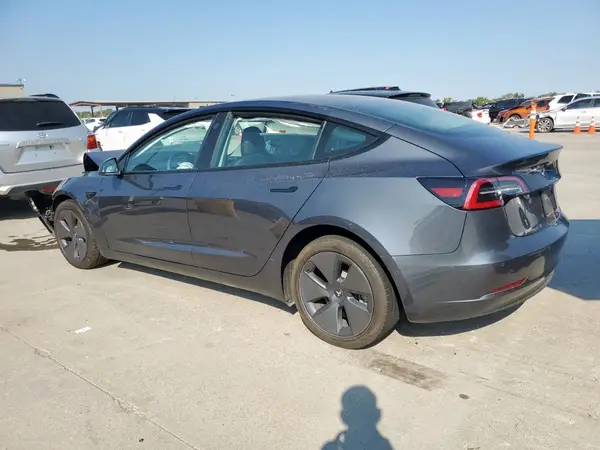 5YJ3E1EB3NF323840 2022 TESLA MODEL 3 - Image 2
