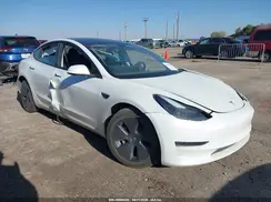 5YJ3E1EB3NF332313 2022 TESLA MODEL 3
