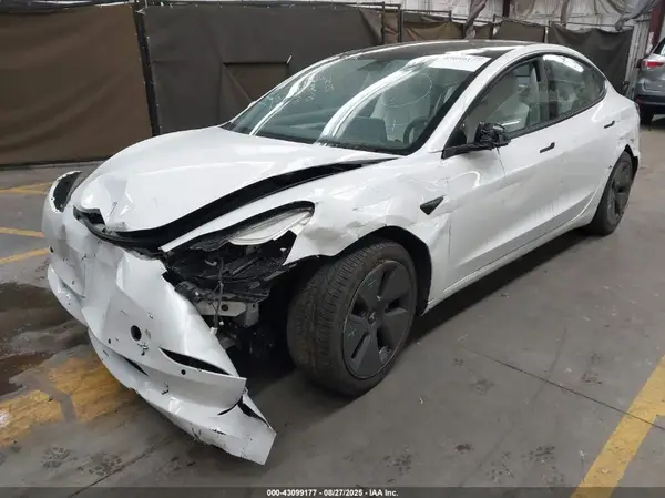 5YJ3E1EB3NF336541 2022 TESLA MODEL 3 - Image 2
