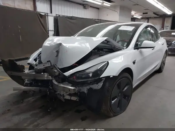5YJ3E1EB3NF338502 2022 TESLA MODEL 3 - Image 2