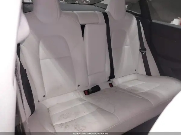 5YJ3E1EB3NF338502 2022 TESLA MODEL 3 - Image 8