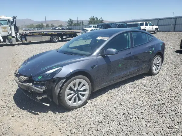 5YJ3E1EB3NF350049 2022 TESLA MODEL 3 - Image 1