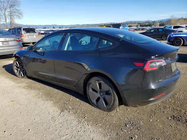 5YJ3E1EB3NF354652 2022 TESLA MODEL 3 - Image 2