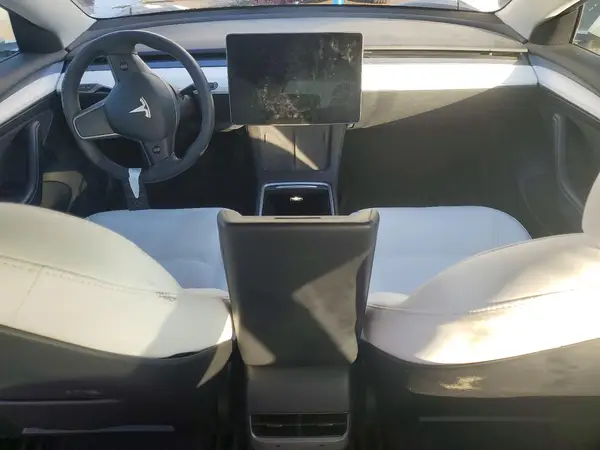 5YJ3E1EB3NF356465 2022 TESLA MODEL 3 - Image 8