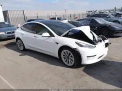 5YJ3E1EB3NF365943 2022 TESLA MODEL 3