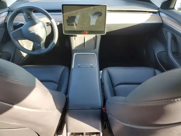 5YJ3E1EB3PF392353 2023 TESLA MODEL 3 - Image 8