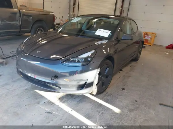 5YJ3E1EB3PF416764 2023 TESLA MODEL 3 - Image 2
