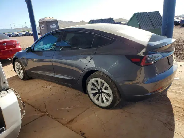 5YJ3E1EB3PF593234 2023 TESLA MODEL 3 - Image 2