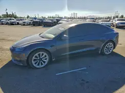 5YJ3E1EB3PF621596 2023 TESLA MODEL 3