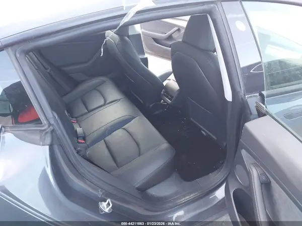 5YJ3E1EB3PF633862 2023 TESLA MODEL 3 - Image 8