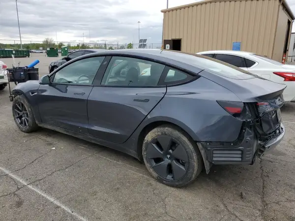 5YJ3E1EB3PF659779 2023 TESLA MODEL 3 - Image 2