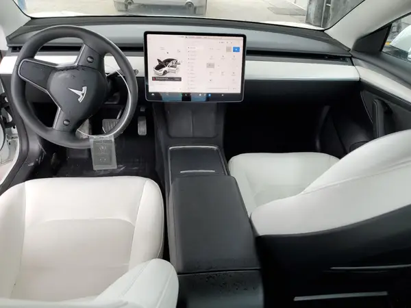 5YJ3E1EB3PF663301 2023 TESLA MODEL 3 - Image 8