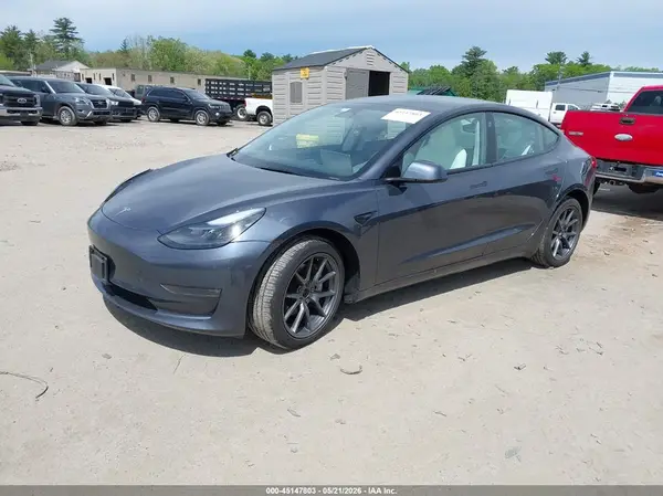 5YJ3E1EB3PF676968 2023 TESLA MODEL 3 - Image 2