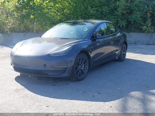 5YJ3E1EB3PF688134 2023 TESLA MODEL 3 - Image 2