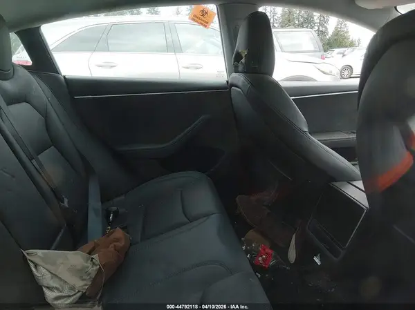 5YJ3E1EB3RF718722 2024 TESLA MODEL 3 - Image 8