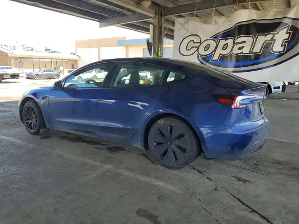 5YJ3E1EB3RF729297 2024 TESLA MODEL 3 - Image 2