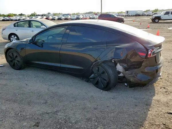 5YJ3E1EB3RF730191 2024 TESLA MODEL 3 - Image 2