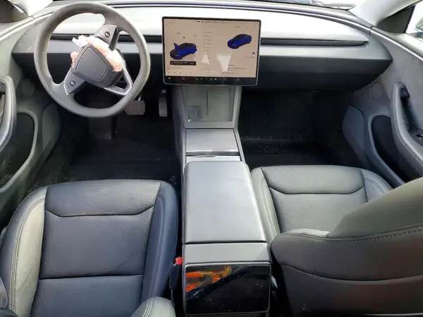 5YJ3E1EB3RF735021 2024 TESLA MODEL 3 - Image 8