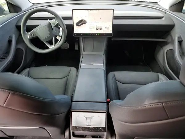 5YJ3E1EB3RF741286 2024 TESLA MODEL 3 - Image 8