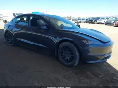 5YJ3E1EB3RF744690 2024 TESLA MODEL 3
