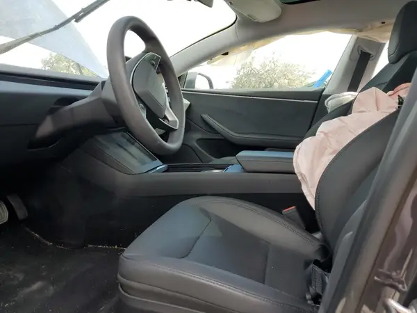 2024 TESLA MODEL 3 auction photo 7