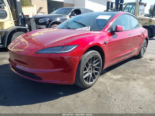 5YJ3E1EB3RF757195 2024 TESLA MODEL 3 - Image 2