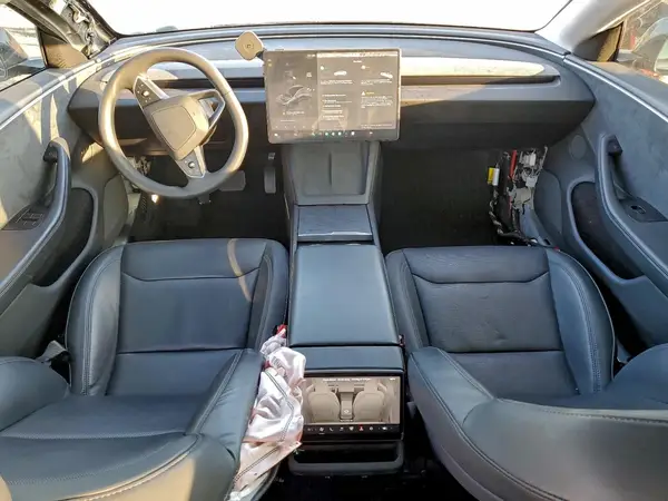 5YJ3E1EB3RF794571 2024 TESLA MODEL 3 - Image 8
